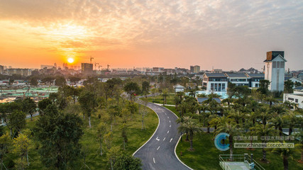 廣州 地埋式生態(tài)化污水處理廠，以氣浮機(jī)技術(shù)為千年水城注入綠色新活力